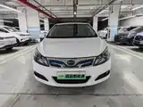 Фото 2 - BYD e5