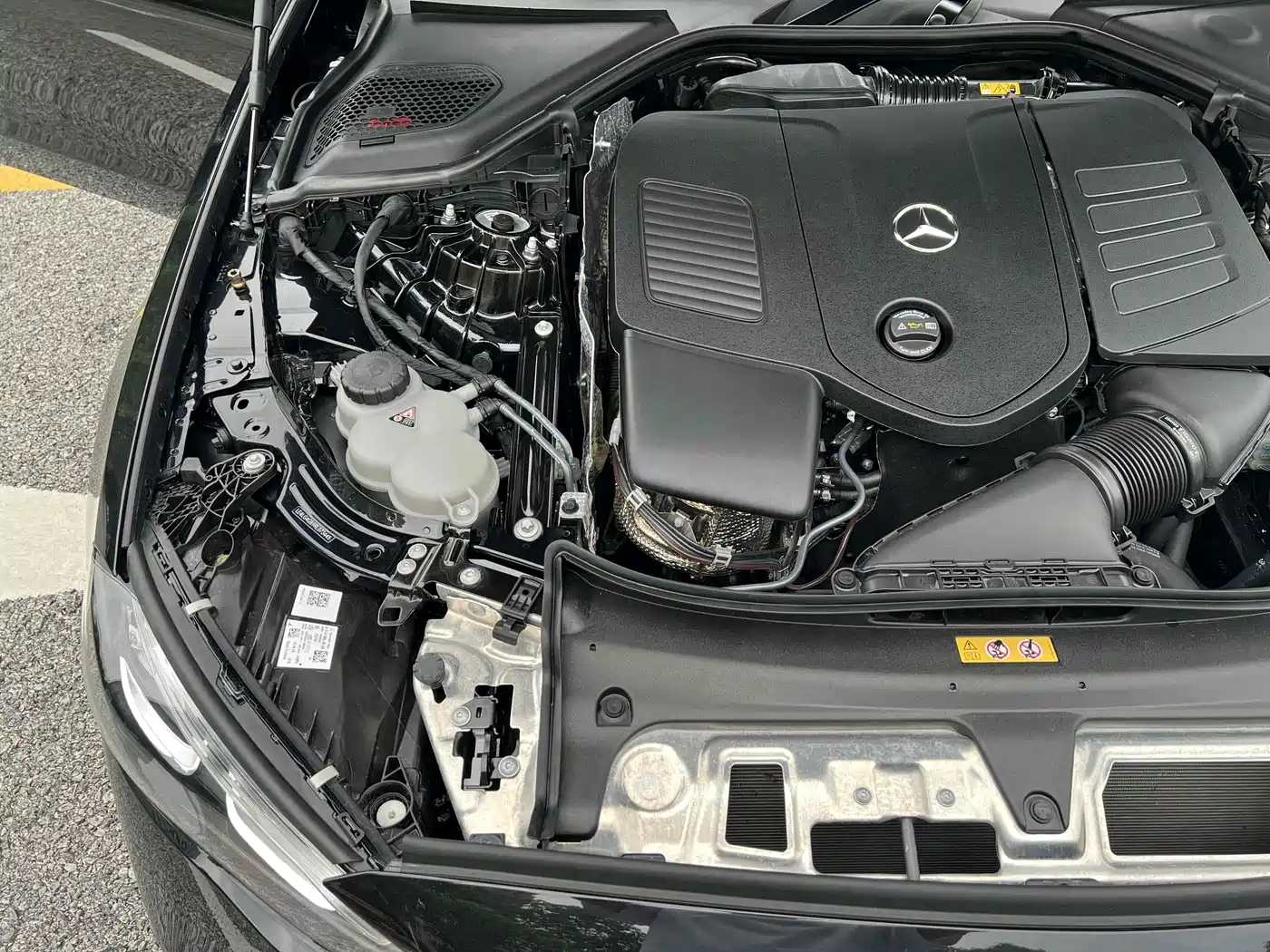 Mercedes-Benz E-Class 2024 Model E 300 L Luxury фото 10