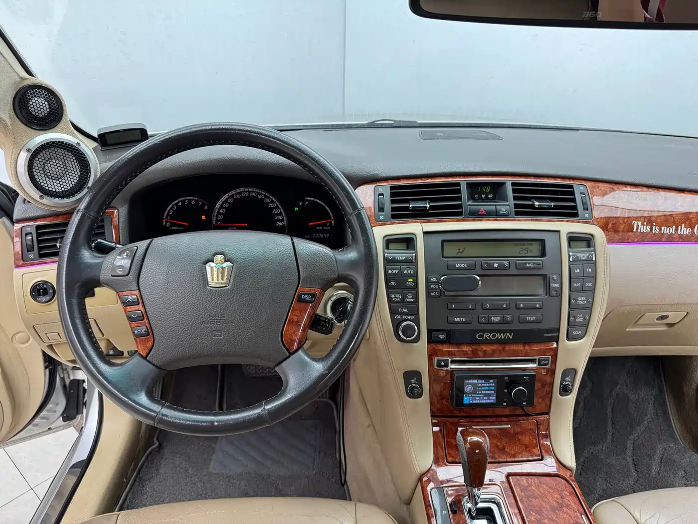 Toyota Crown 2007 2.5L Royal Special Edition фото 17