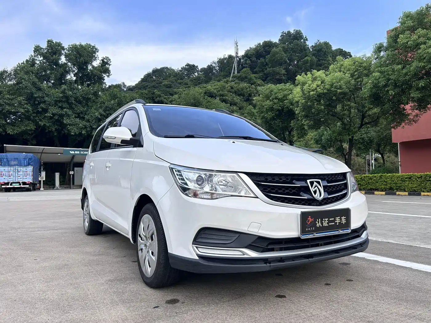 Фото 3 - Baojun 730