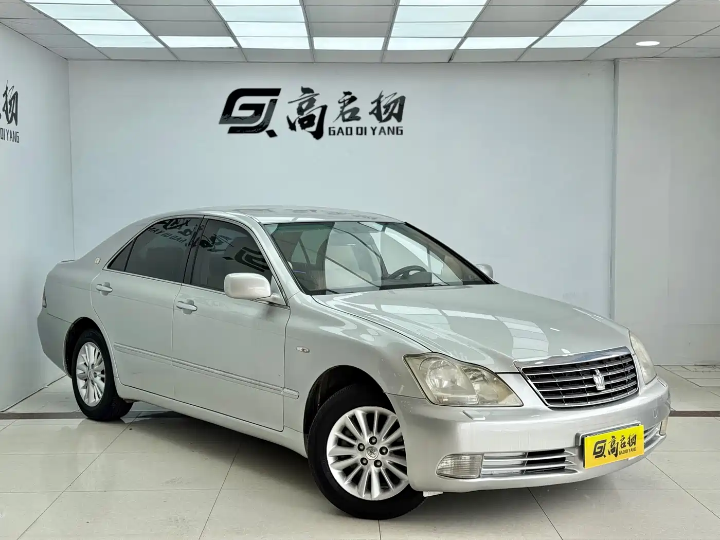 Toyota Crown 2007 2.5L Royal Special Edition фото 3