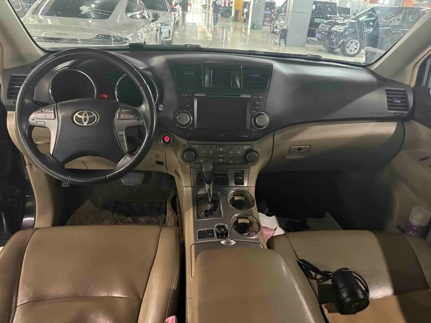 Toyota Highlander 2011 2009 2.7L 2WD 7-seater Luxury Edition