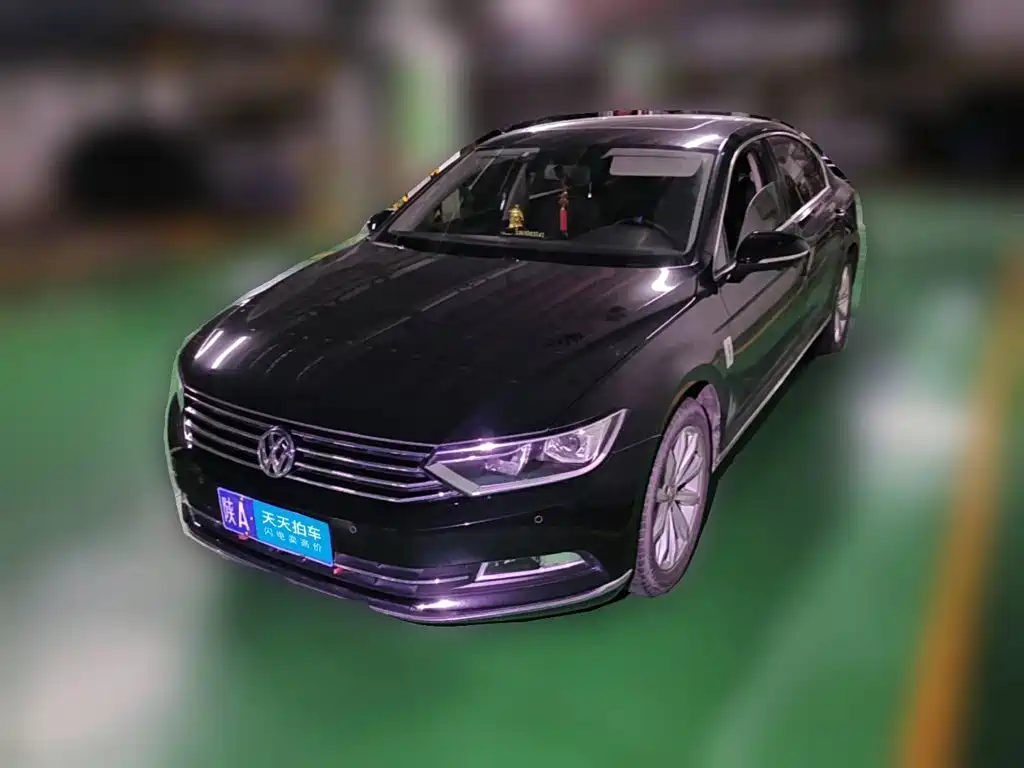 Photo 1 - Volkswagen Magotan