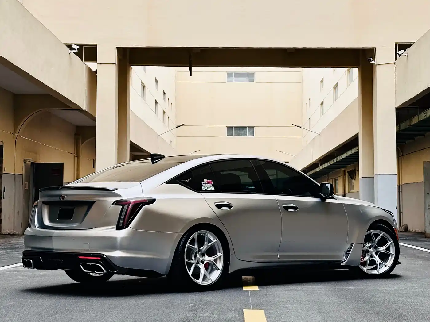 CADILLAC CT5