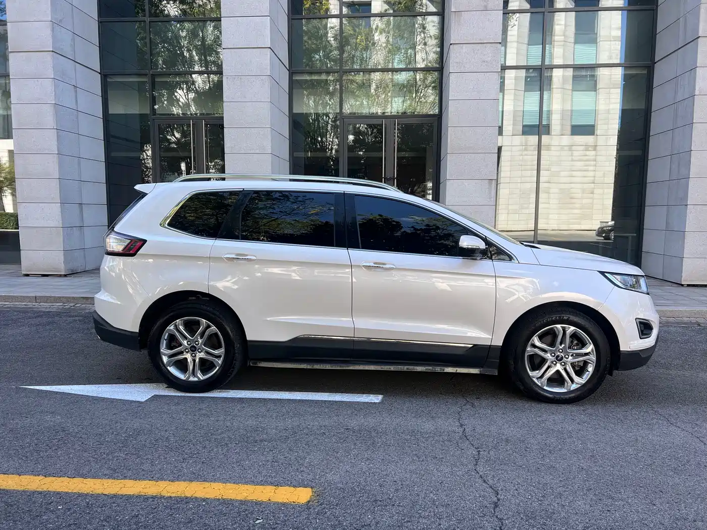 Ford Edge 2016 2015 2.0T GTDi 4WD Luxury