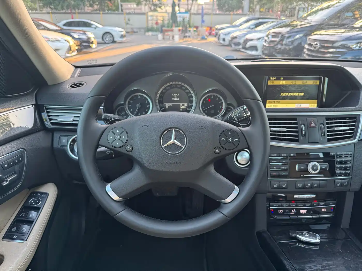 Mercedes-Benz E-Class 2011 E 300 L Fashion Premium фото 10