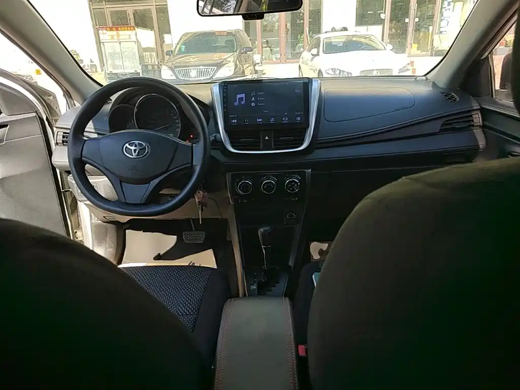 Toyota Vios FS 2017 1.5L CVT Fengchi Edition фото 10