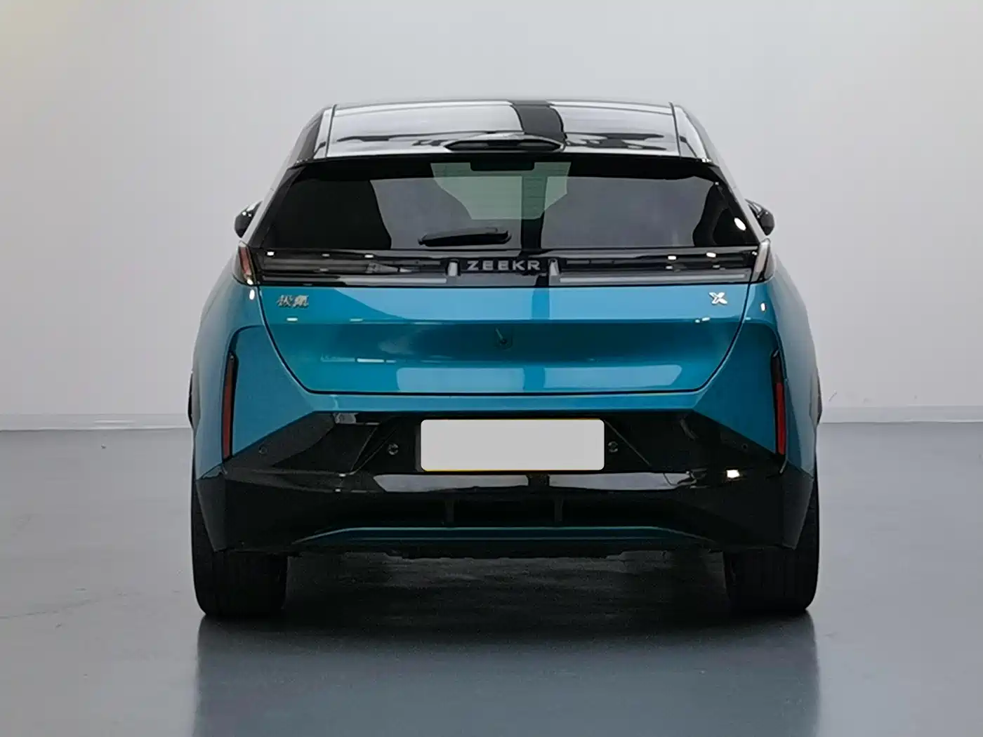 Zeekr X 2023 RWD YOU Edition 4-seater фото 9