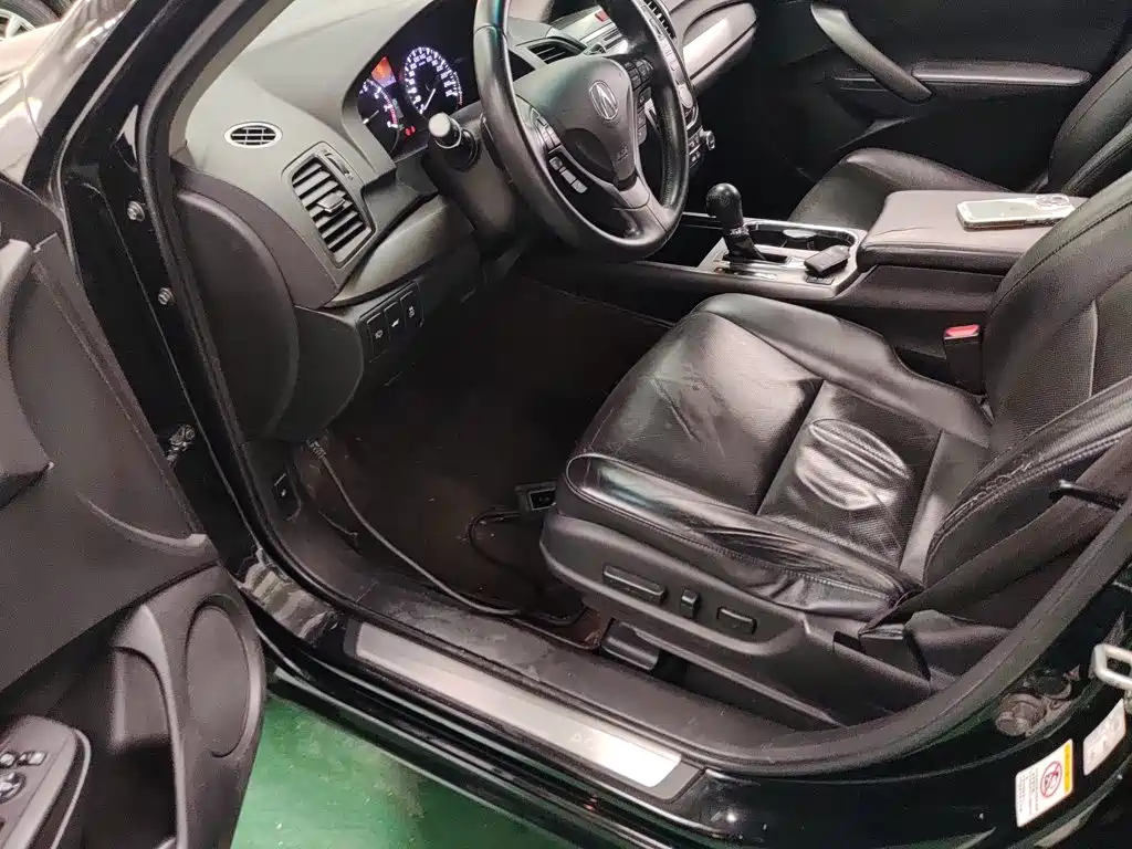 Acura RDX (Import) 2014 2013 Model 3.5L AWD Luxury Edition