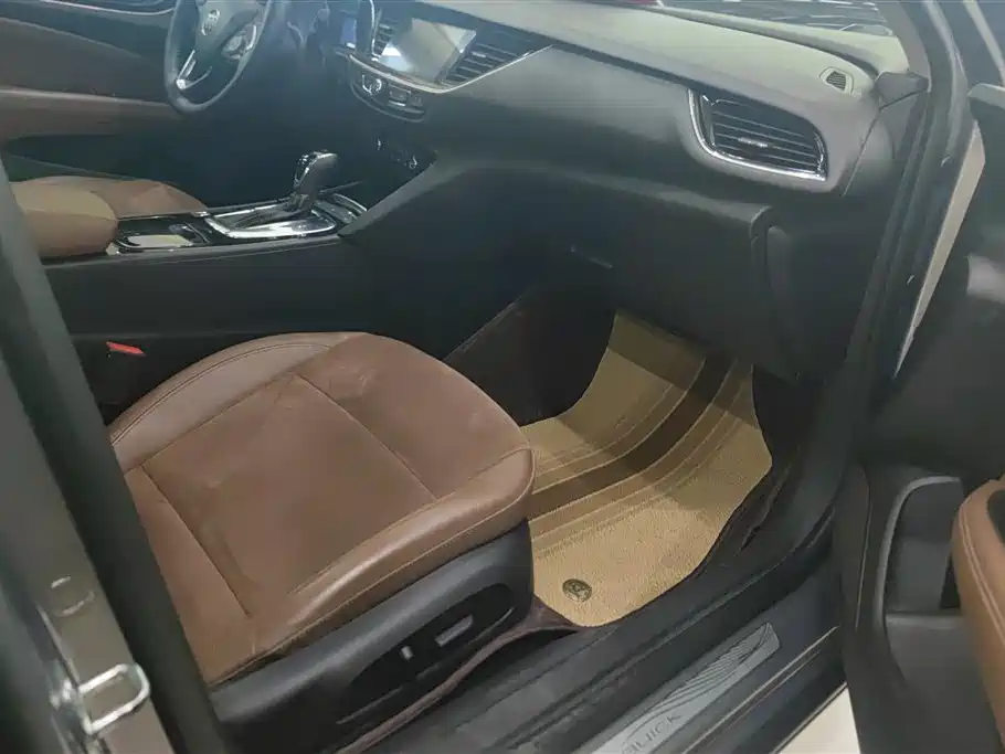 Buick Regal 2017 20T Elite Type фото 8