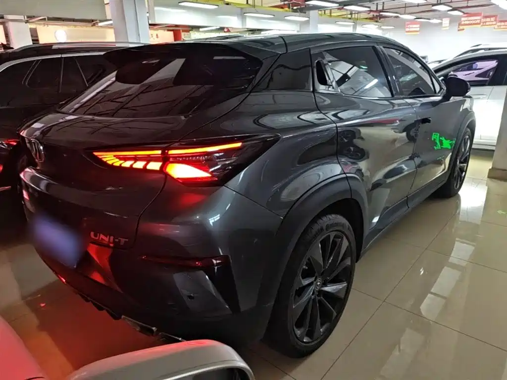 CHANGAN UNI-T