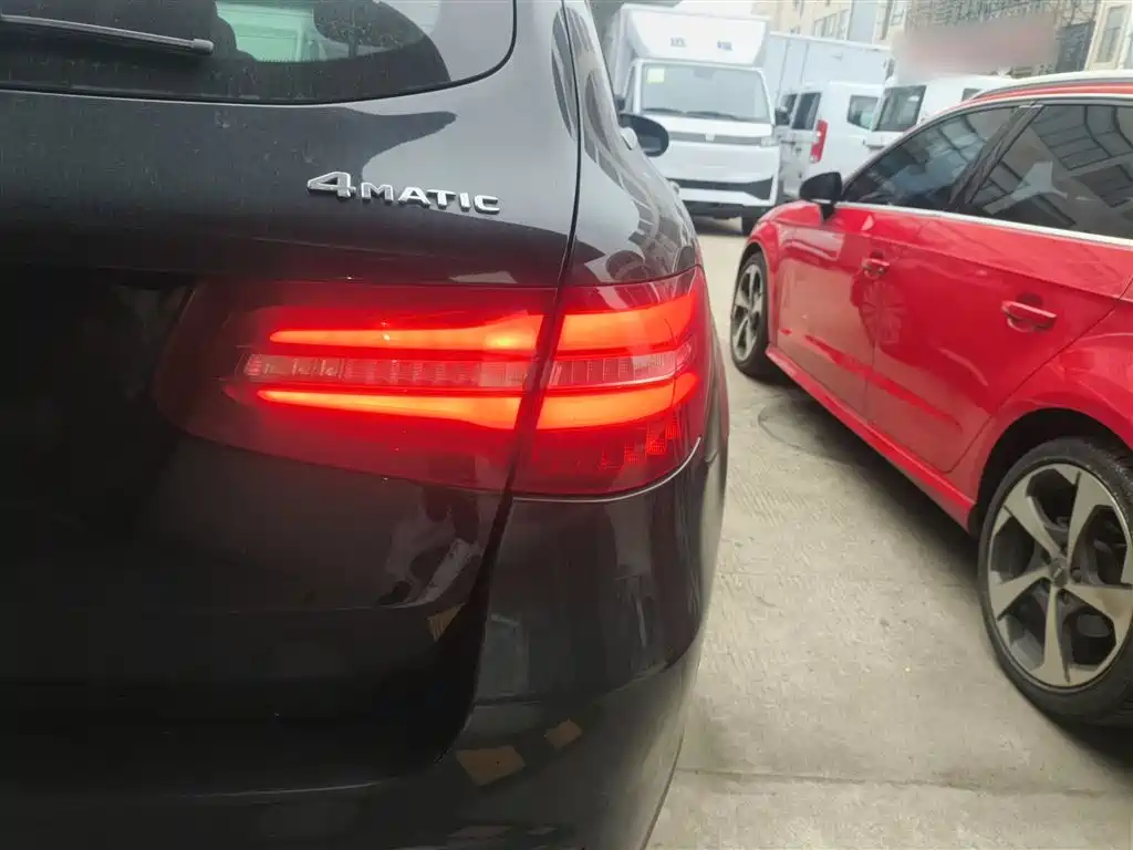 Mercedes-Benz GLC 2017 GLC 260 4MATIC Dynamic фото 8