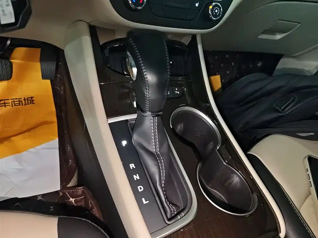 Buick Verano 2019 Sedan 15S Auto Leading фото 14