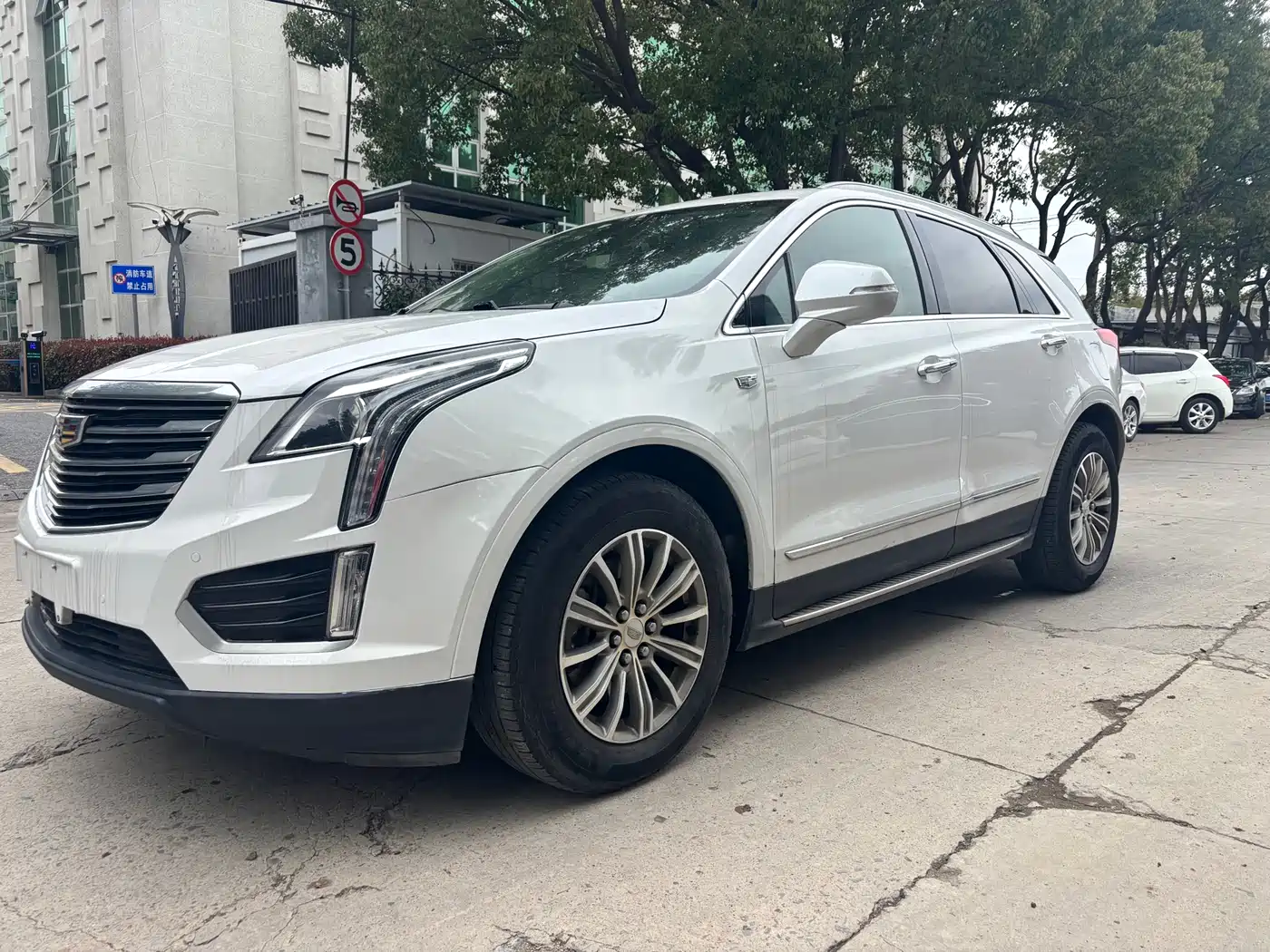 Cadillac XT5 2018 25T Luxury фото 3
