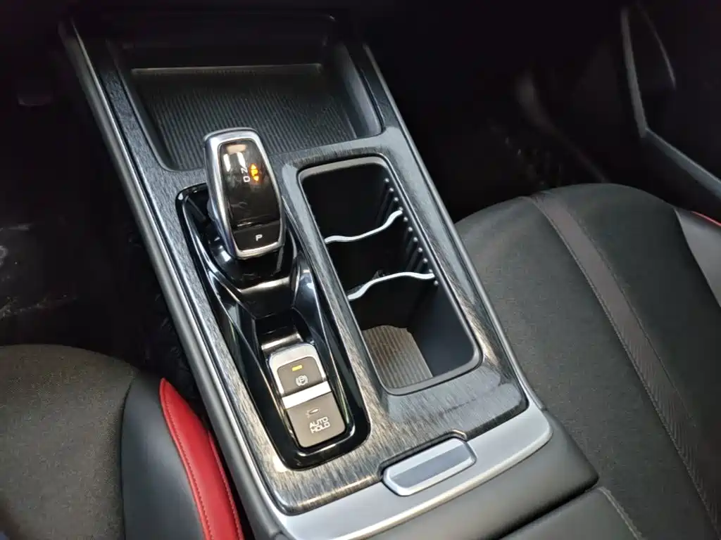 Dongfeng Aeolus Yixuan MAX 2024 2024 1.5T Luxury Edition