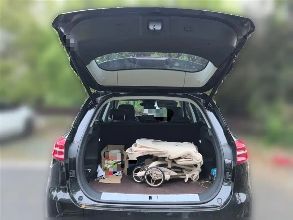 Hongqi HS5 2022 Facelift 2.0T Smart Flag Enjoyment Edition фото 15