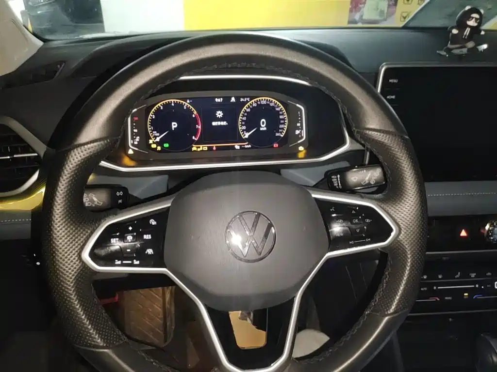 Volkswagen Tharu 2023 300TSI 2WD Full Moon Edition фото 11