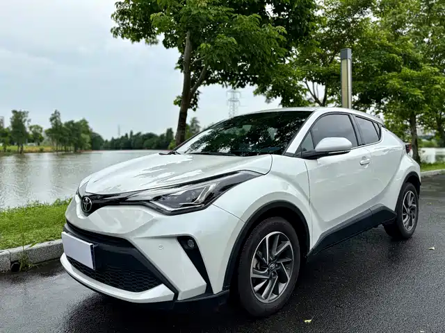  Toyota Toyota C-HR 2021 2.0L Luxury Edition