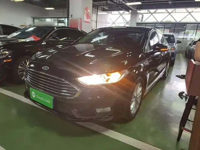 Ford Mondeo 2021