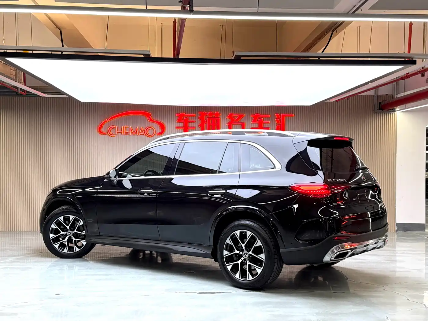 Mercedes-Benz GLC 2024 Facelift GLC 260 L 4MATIC Luxury 5-seater фото 17