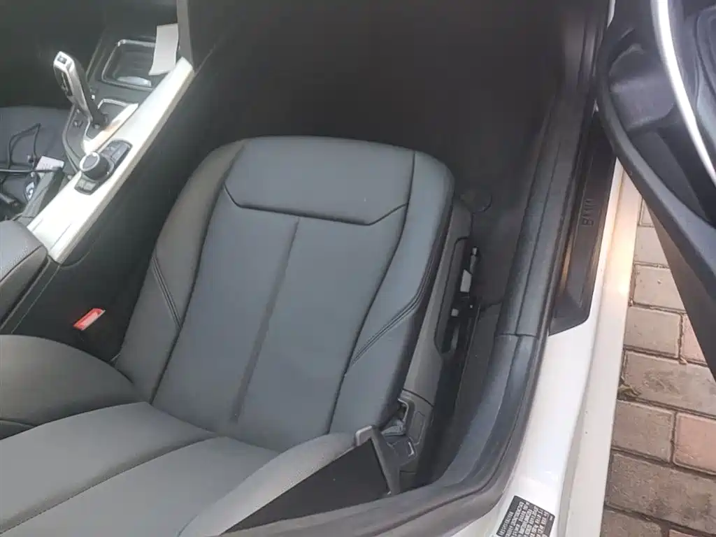 BMW 3 Series 2014 320Li Fashion фото 25