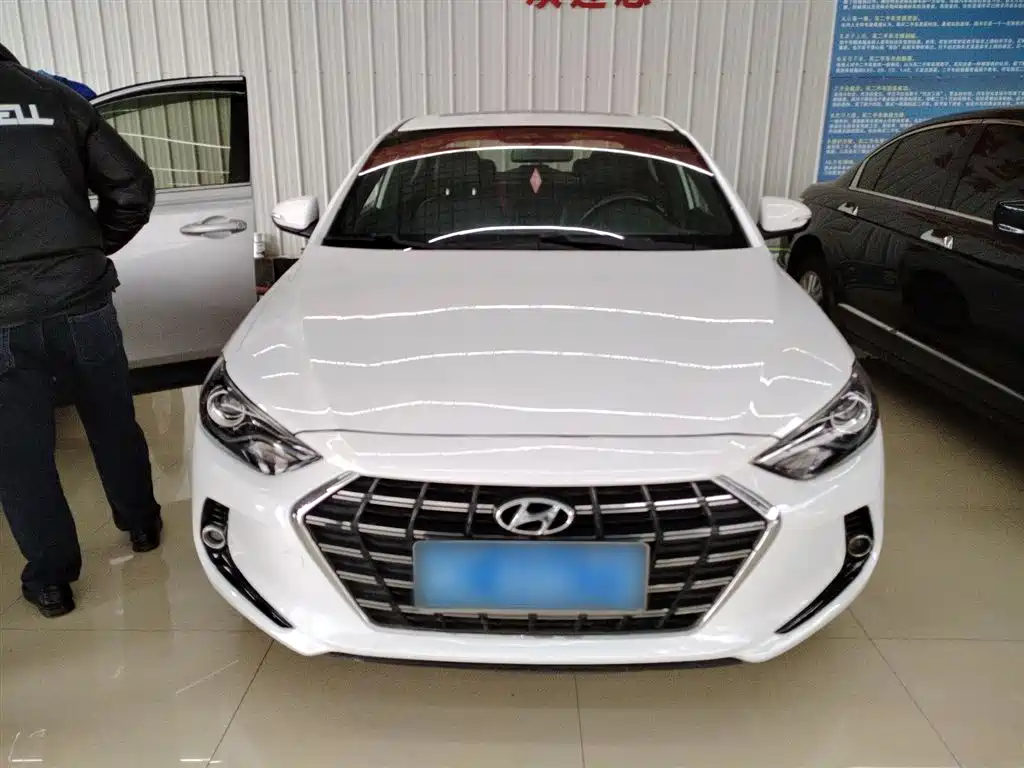Hyundai Elantra 2019 1.4T Dual-clutch XuanDong·Vitality Type фото 3
