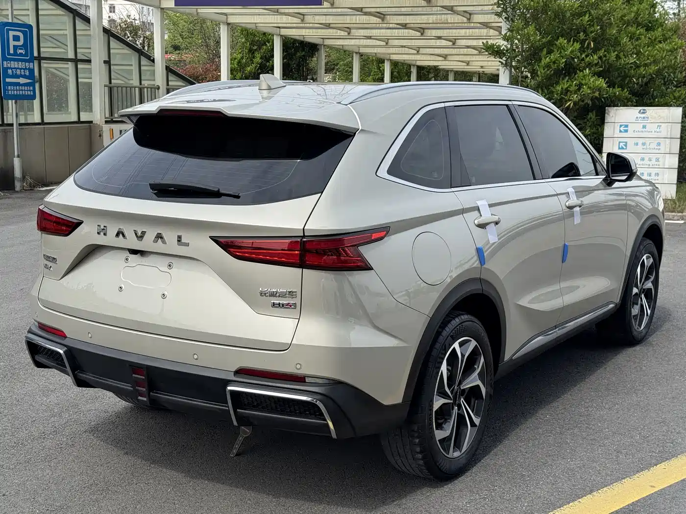 Haval Xiaolong MAX 2023 1.5L Hi4 105 4WD Pilot Edition фото 10