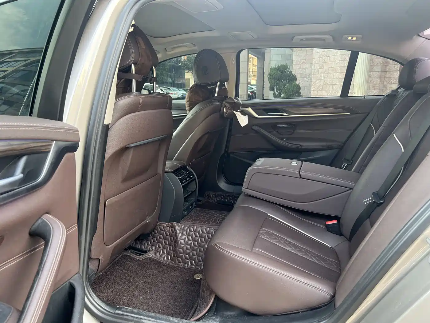 BMW 5 Series 2021 530Li Leading Luxury Package фото 5
