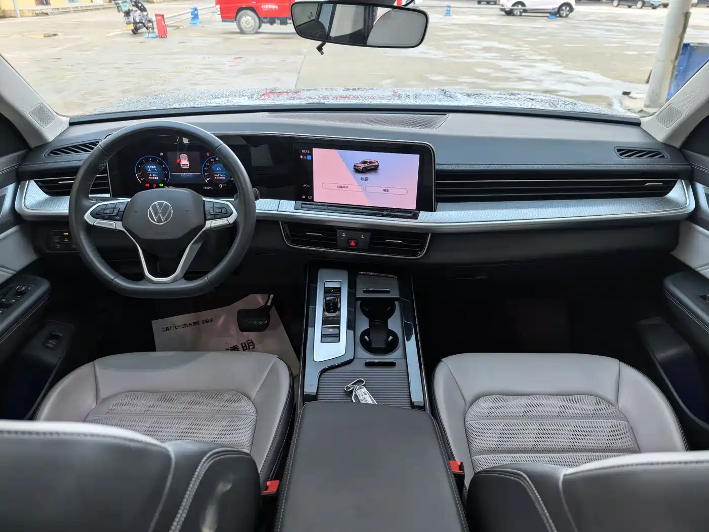 Volkswagen Talagon 2023 330TSI Luxury Touring Edition фото 10