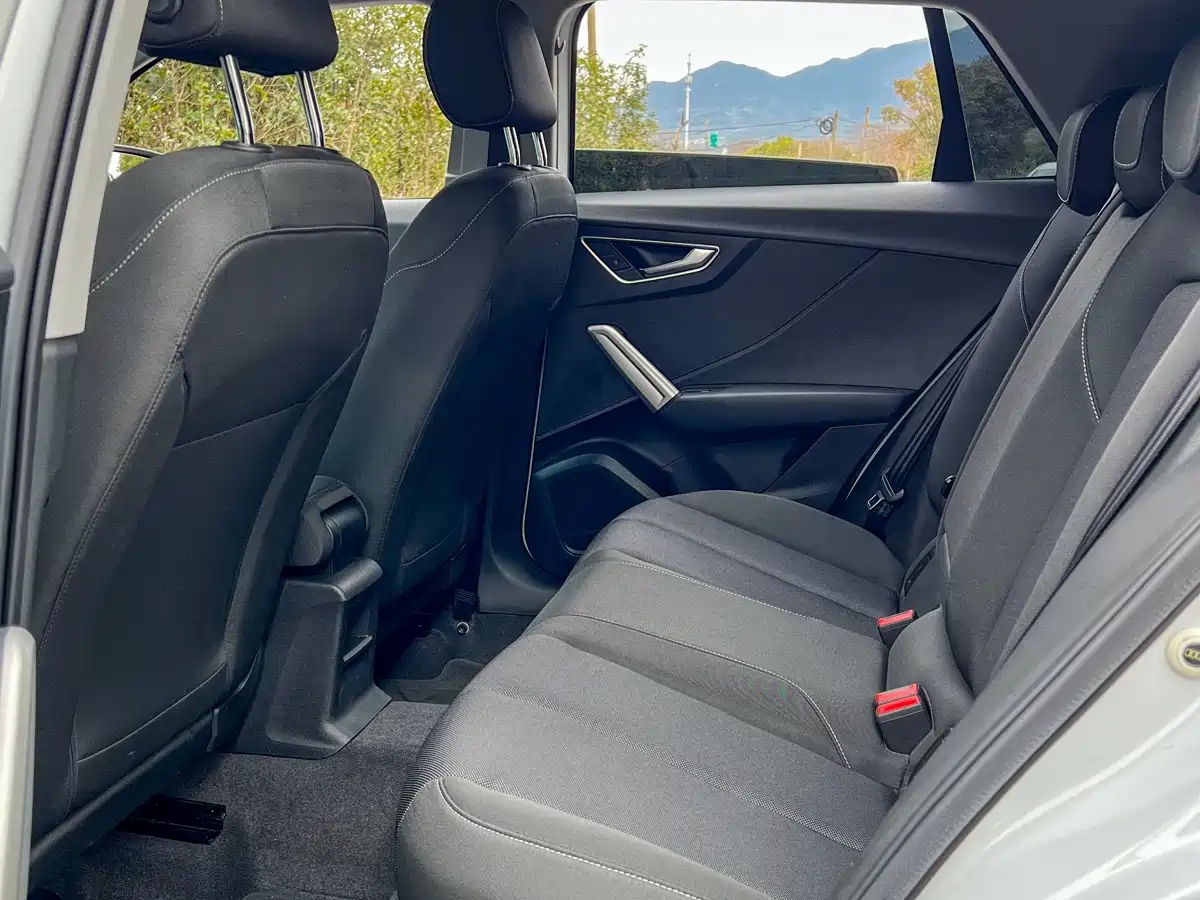 Audi Q2L 2021 35 TFSI Progressive Dynamic фото 14