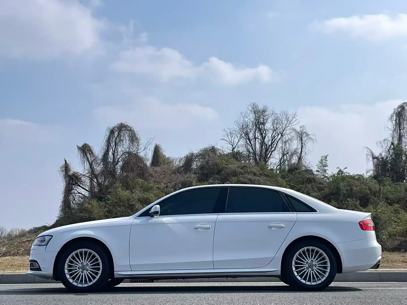 Audi A4L 2015 35 TFSI Auto Comfort фото 20