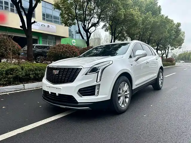 Cadillac XT5 2.0T, Люкс, моноприводный