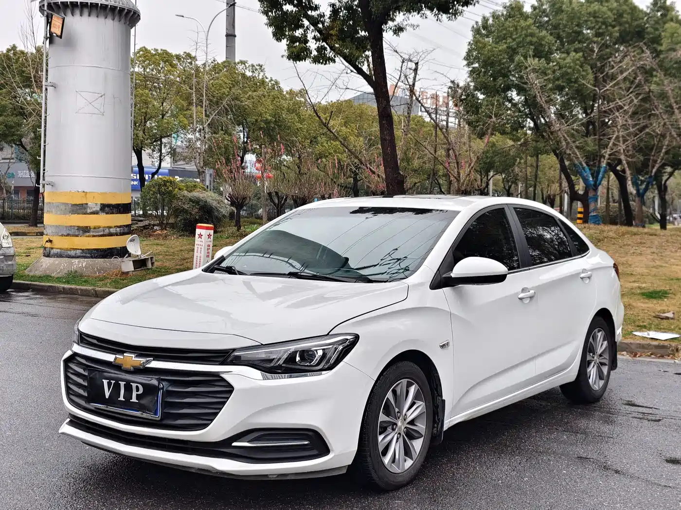 CHEVROLET CRUZE