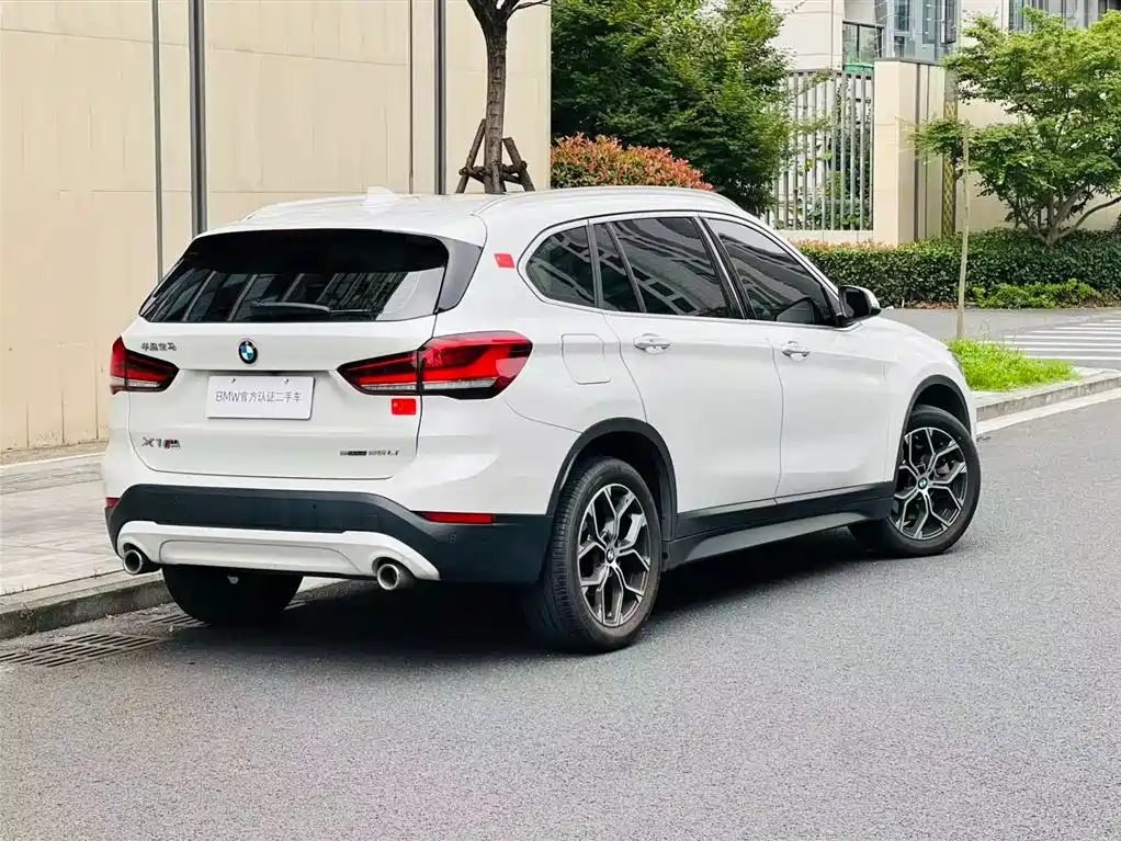 BMW X1 2021 Facelift sDrive25Li Leading фото 3