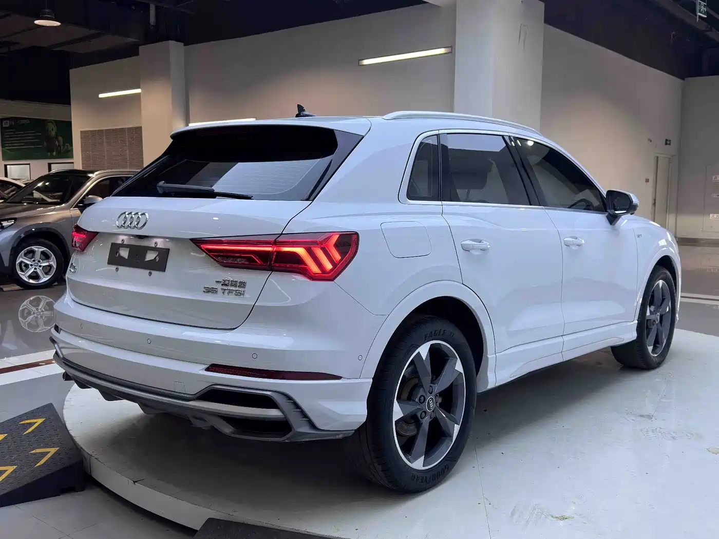 Audi Q3 2023 35 TFSI Fashion Dynamic (1.4T) фото 5