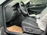 صورة 9 - Volkswagen Passat