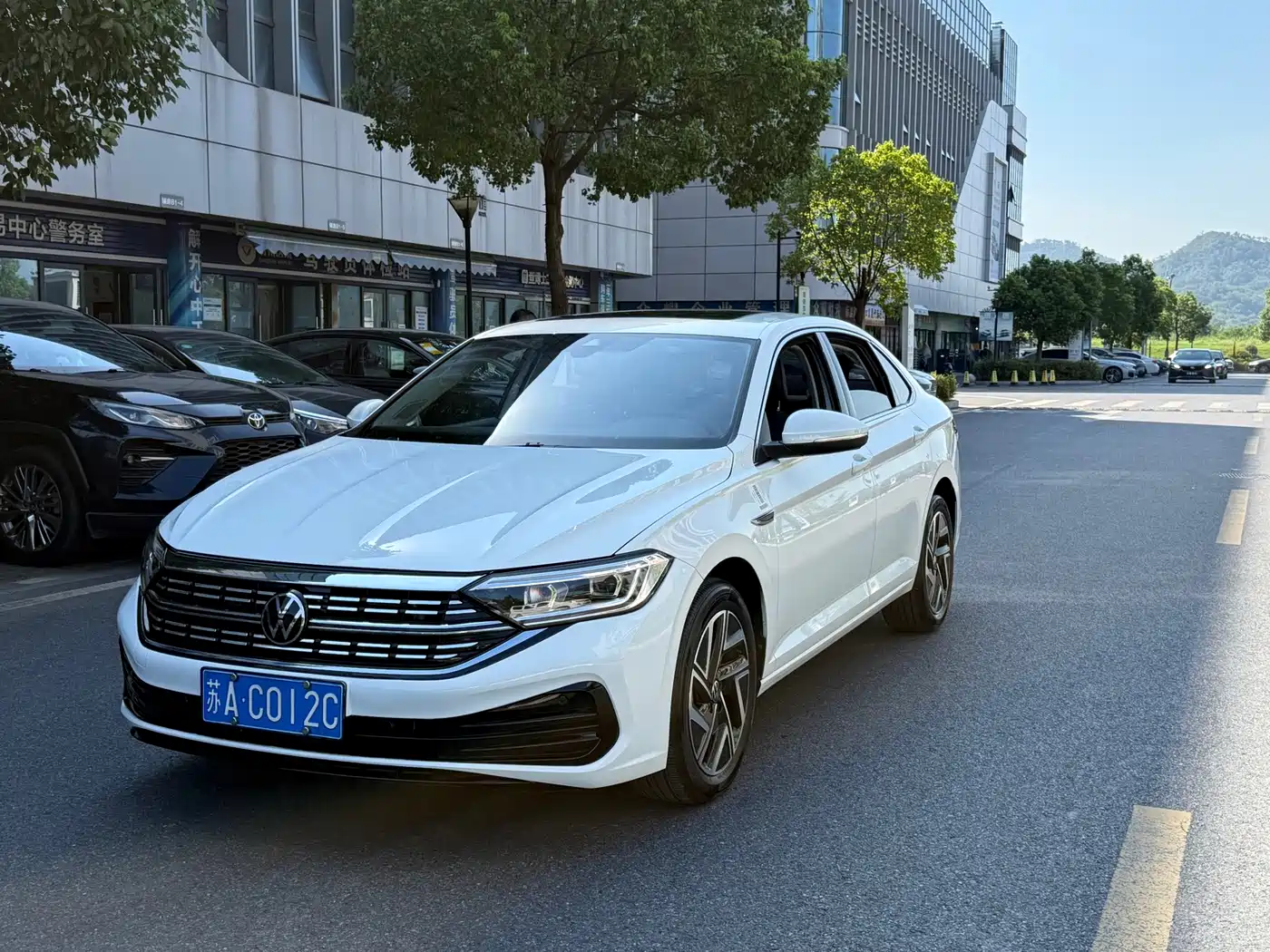Volkswagen Sagitar