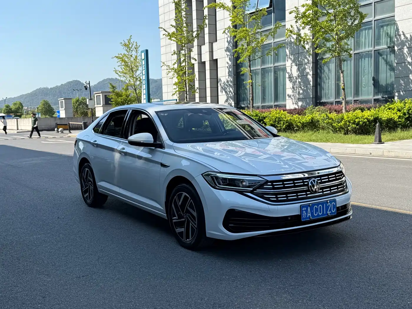 Volkswagen Sagitar, миниатюра 3