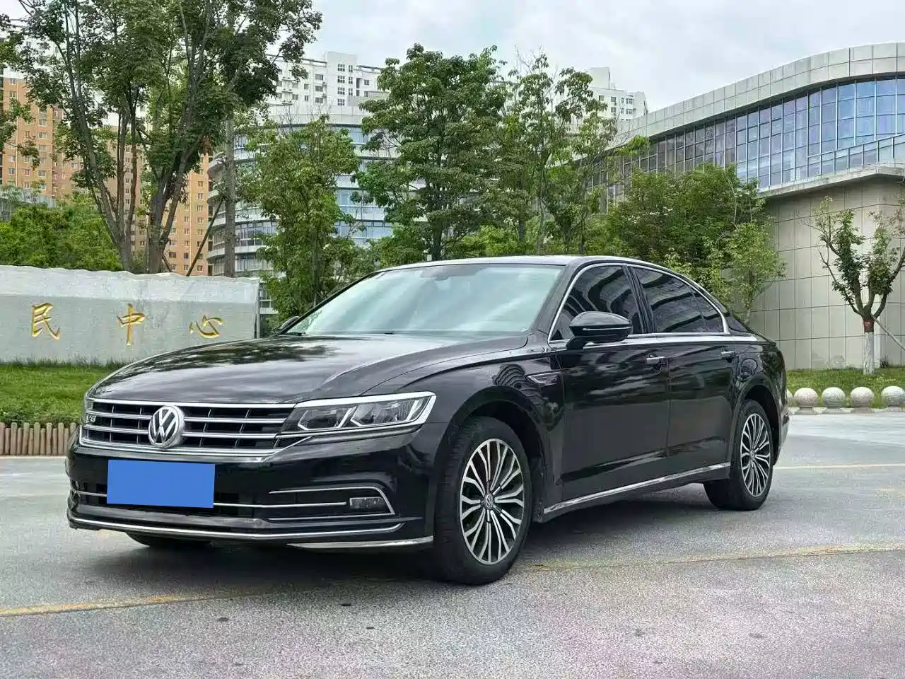 Volkswagen Phideon 2018 Facelift 380TSI FWD Business