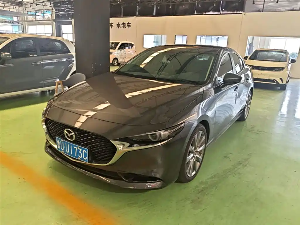 Mazda 3 Axela 2023 2.0L Auto Zhiya