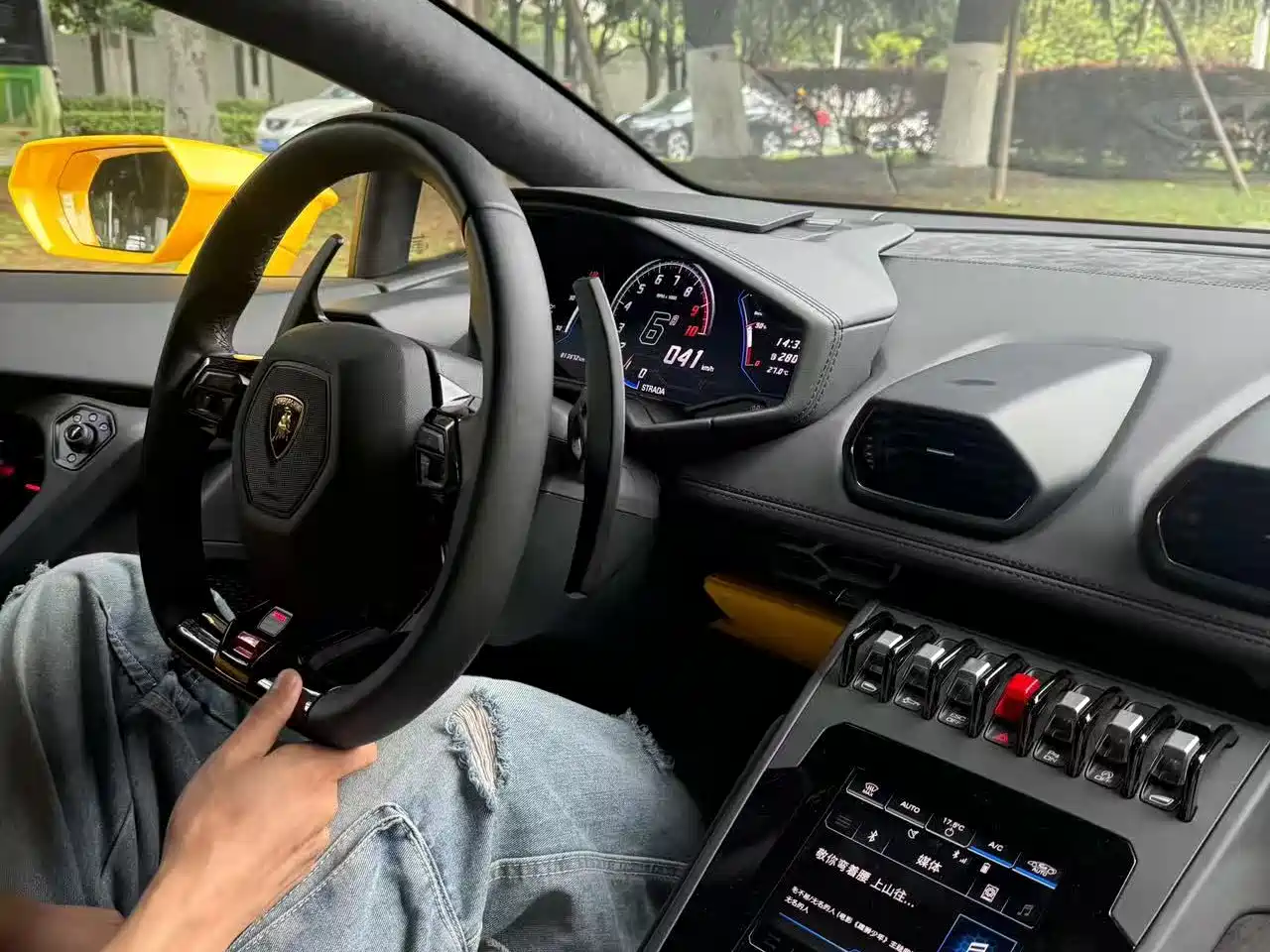 Lamborghini Huracán 2020 Huracán EVO RWD фото 3