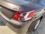Photo 8 - Peugeot 301