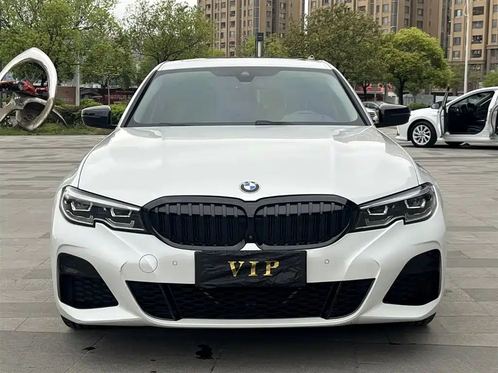 BMW 3 Series 2020 Facelift 325Li M Sport Night Edition фото 2