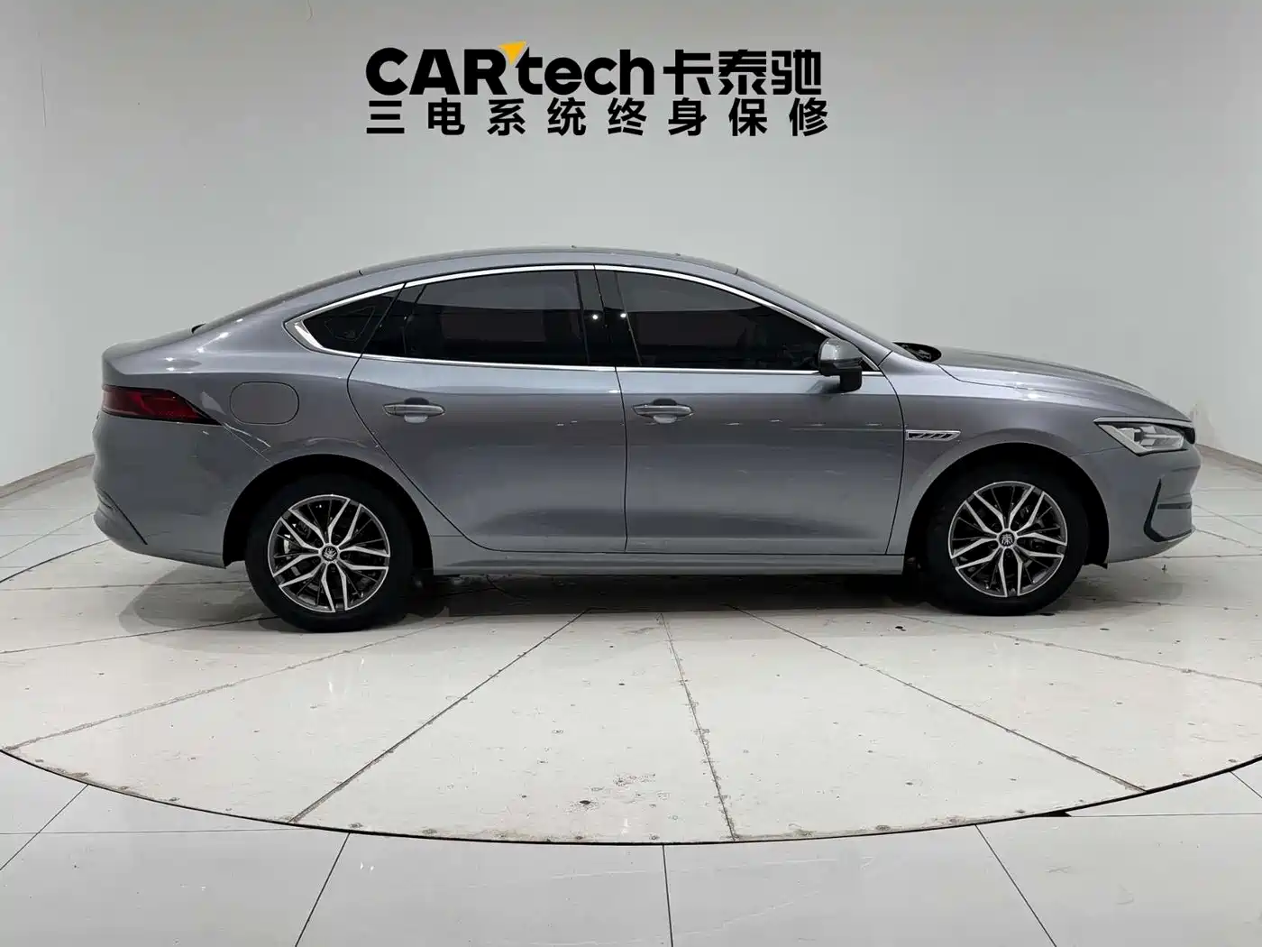 BYD Qin PLUS 2021 EV 500KM Luxury Model фото 9