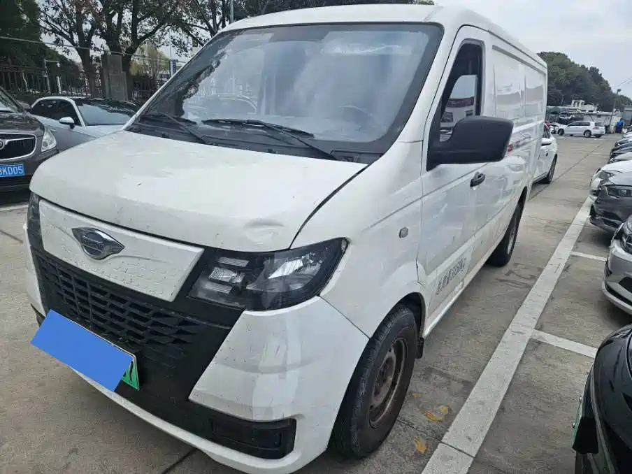 FOTON ERA EV6