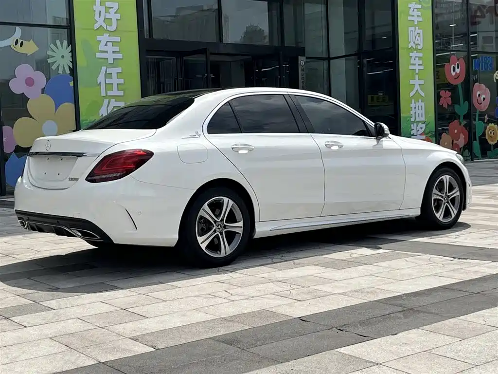 Mercedes-Benz C-Class 2020 Facelift C 260 L Sport фото 5