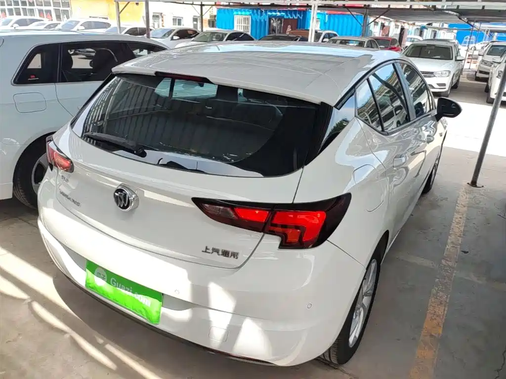 Buick Verano 2016 Hatchback 15S Automatic Leading фото 7