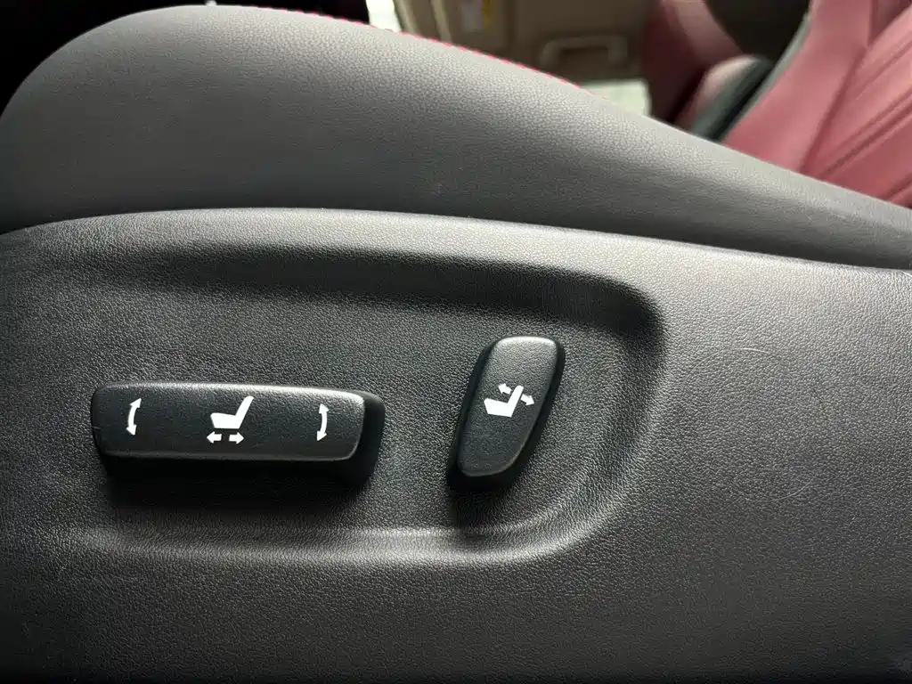 Lexus NX 2020 200 AWD F Sport China VI фото 18