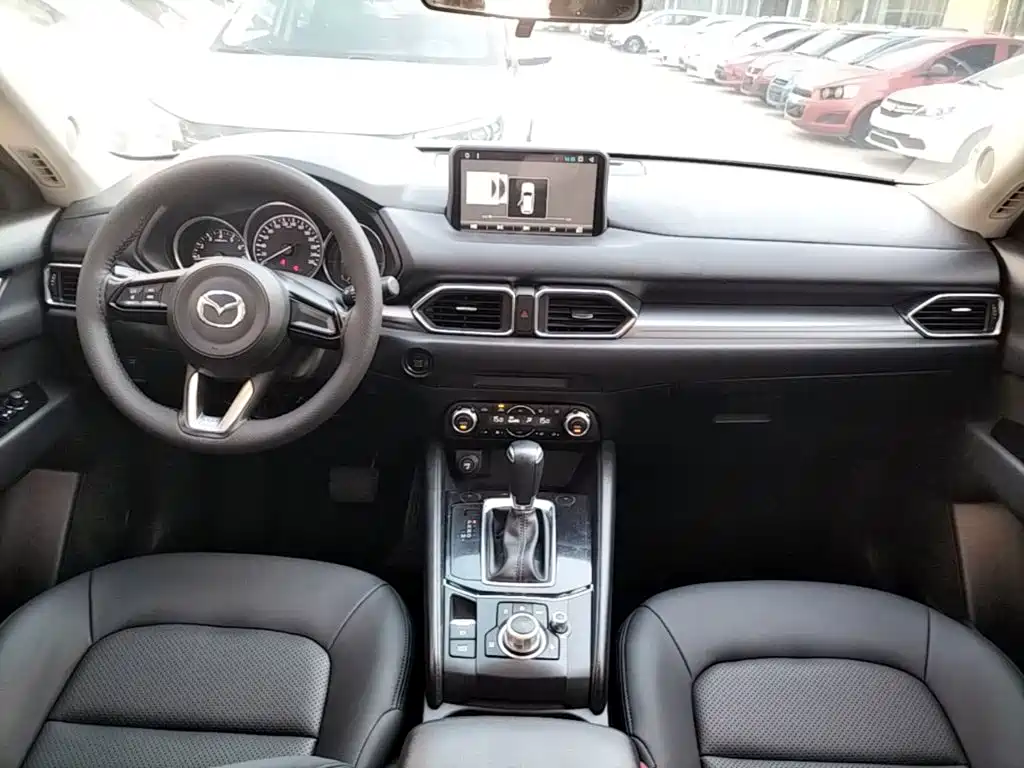 Фото 10 - Mazda CX-5