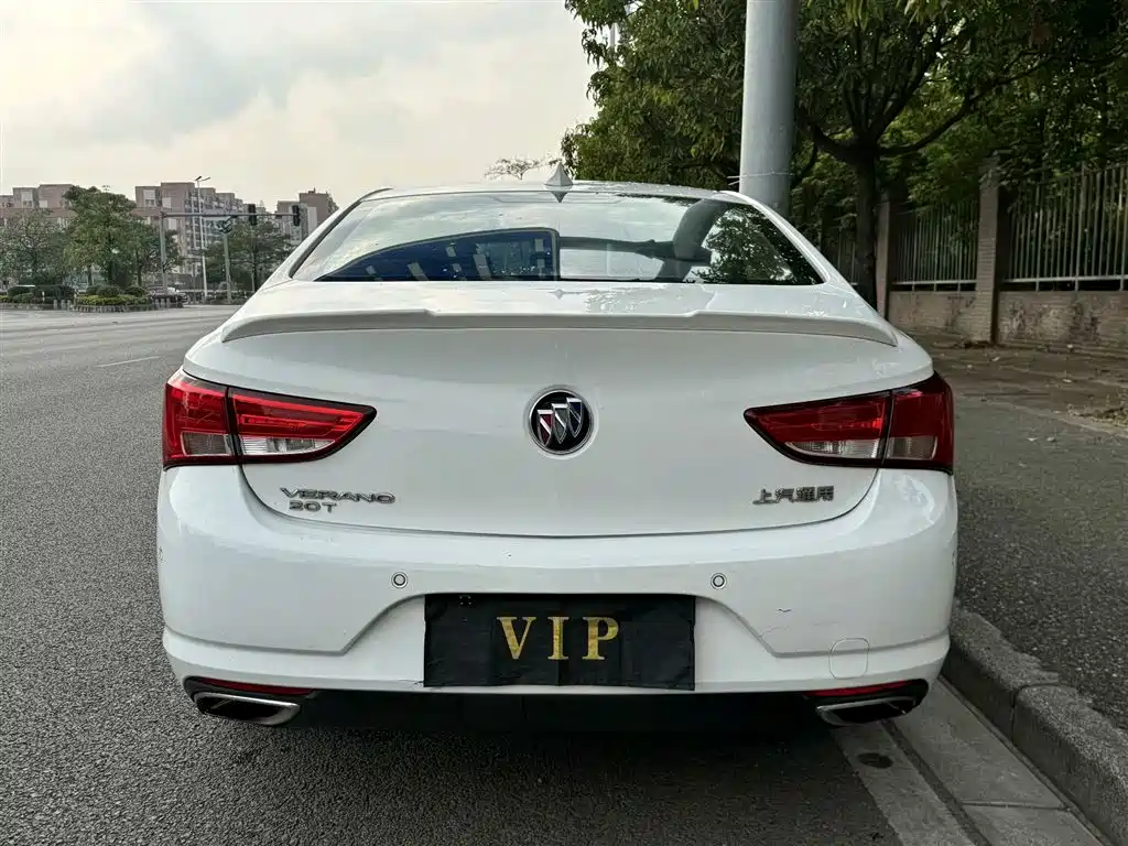 Buick Verano 2019 Sedan 20T Dual Clutch Leading фото 8